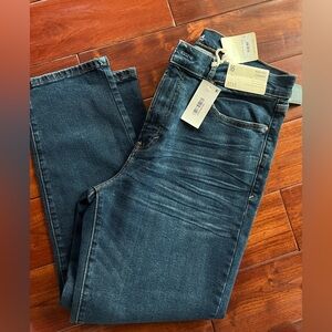 2-Women’s Blue Jeans